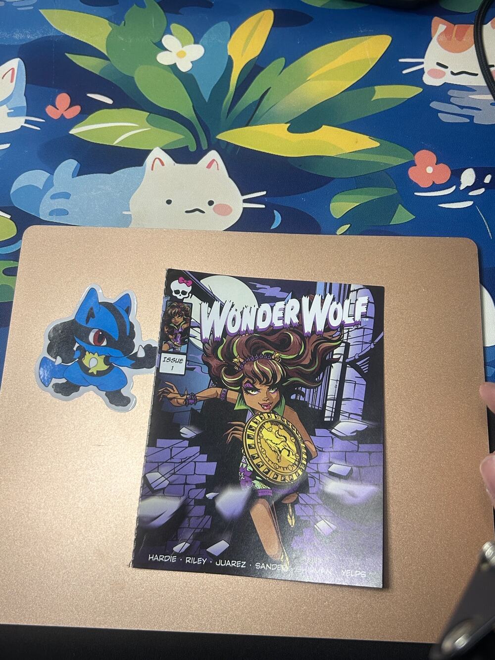 MONSTER HIGH Clawdeen Wolf Power Ghouls Wonder Wolf Booklet Comics